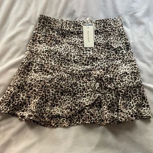 Tan Cheetah Print Skirt